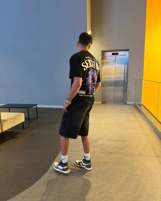 Black T-shirt